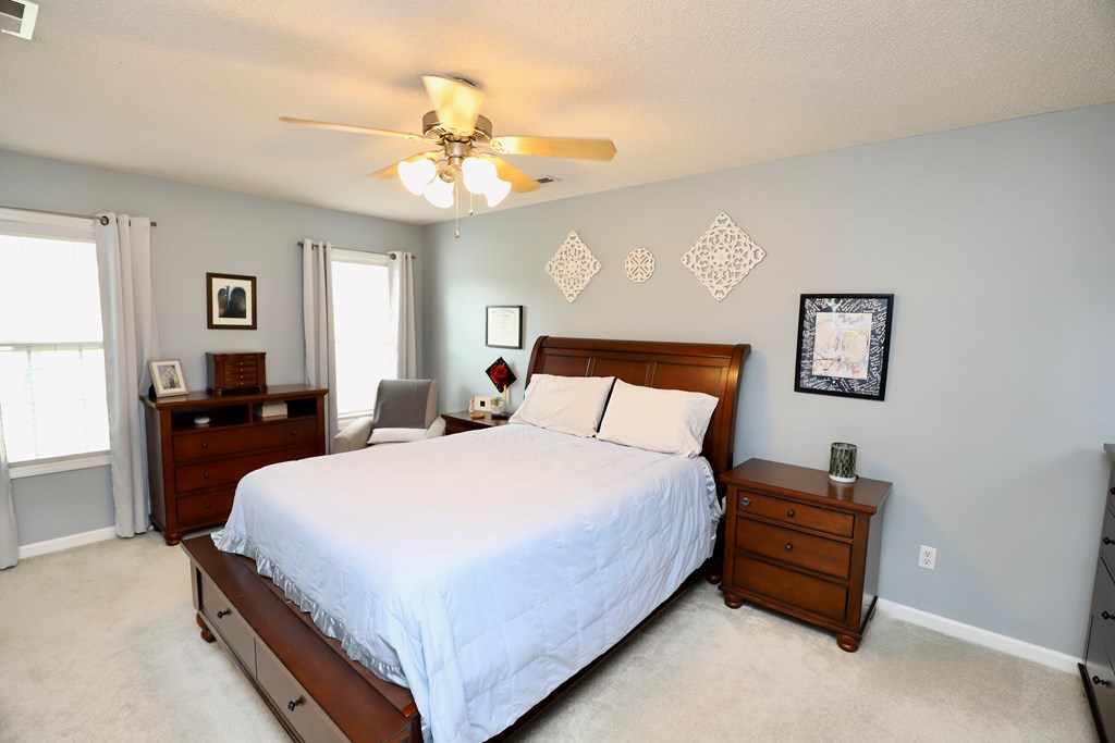 3810 RHODODENDRON ST