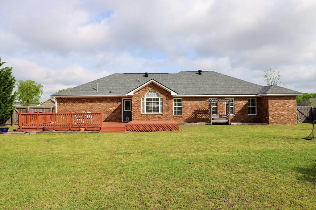 3810 RHODODENDRON ST