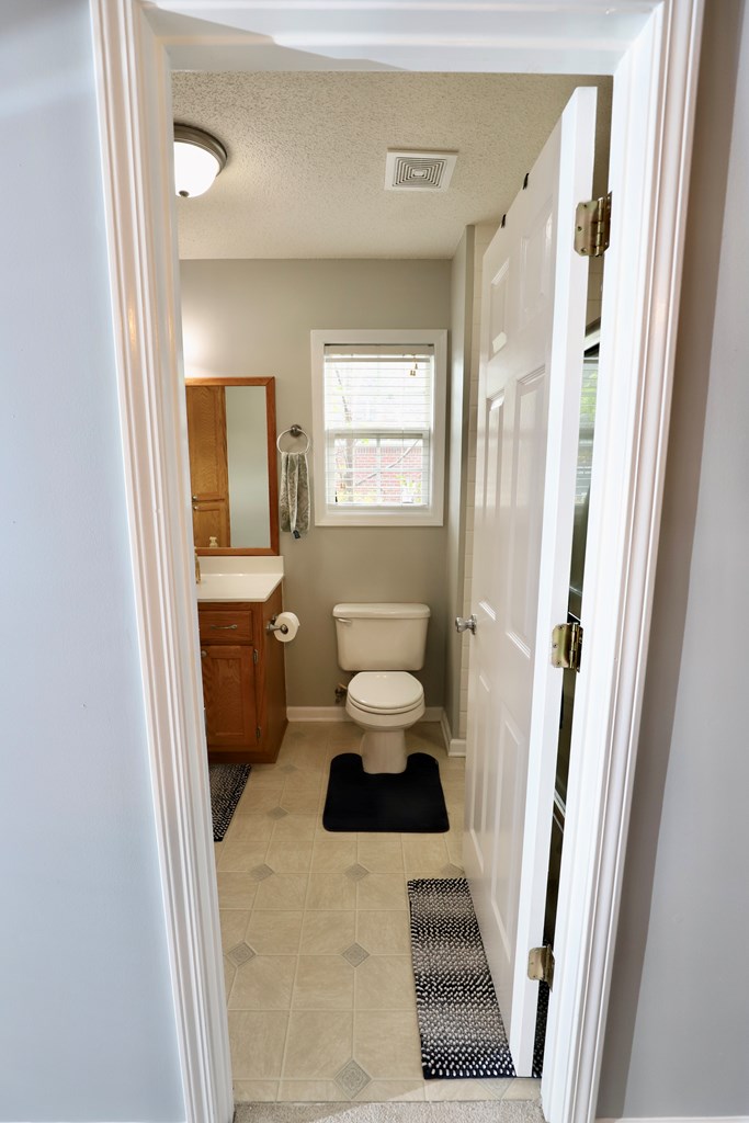 3810 RHODODENDRON ST