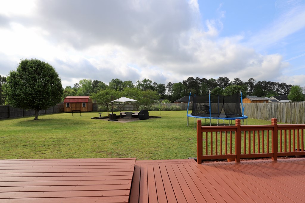 3810 RHODODENDRON ST