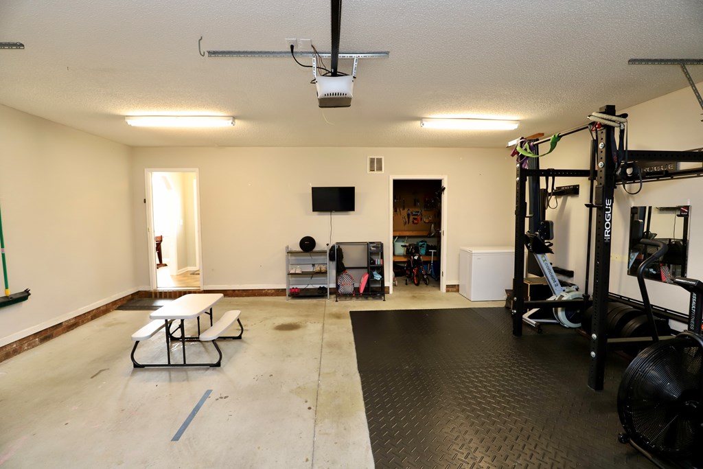 3810 RHODODENDRON ST