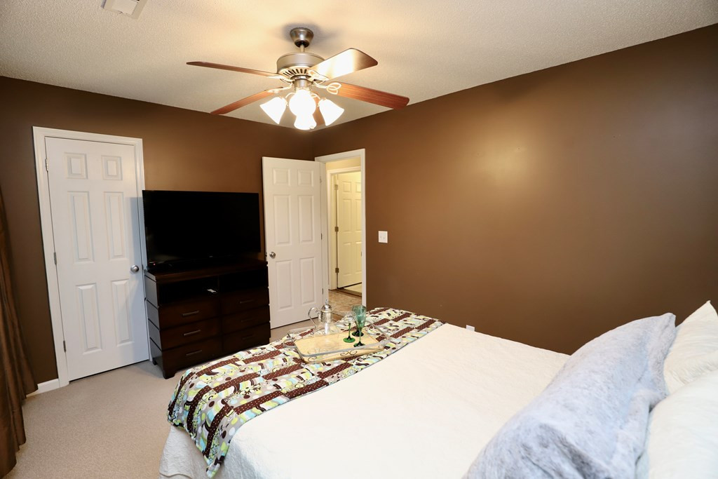 6490 HIDDEN HAVEN RD