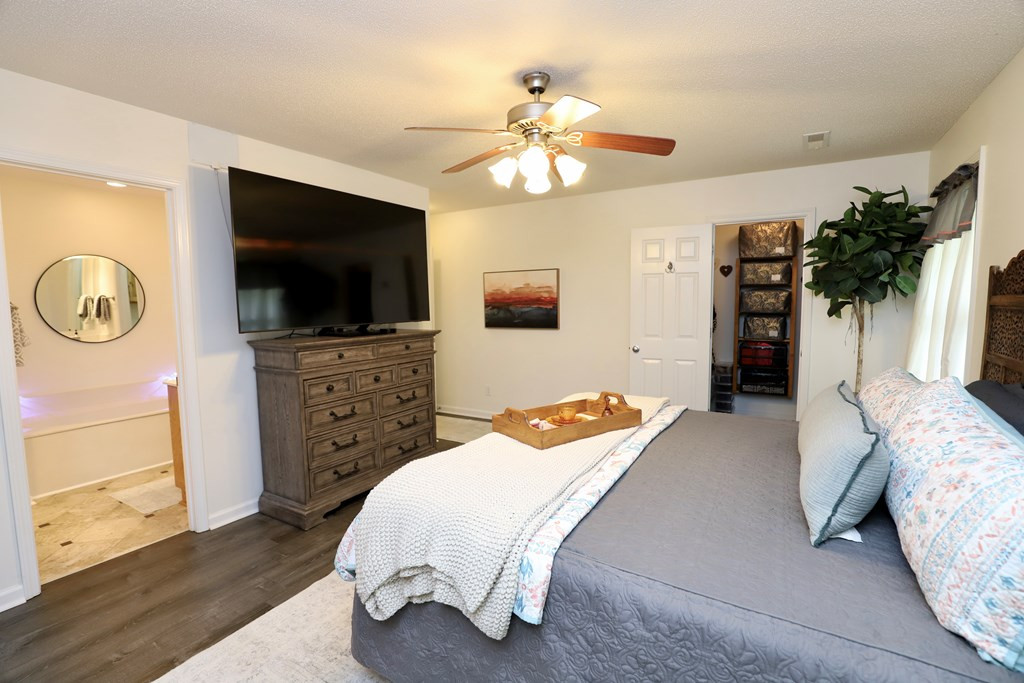 6490 HIDDEN HAVEN RD