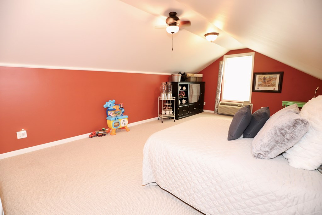 6490 HIDDEN HAVEN RD