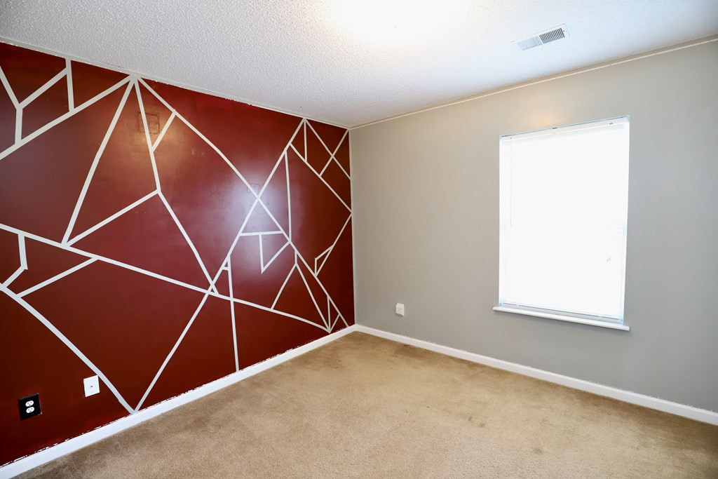 1796 MOSSBERG DR/2780 OLD FIELD RD