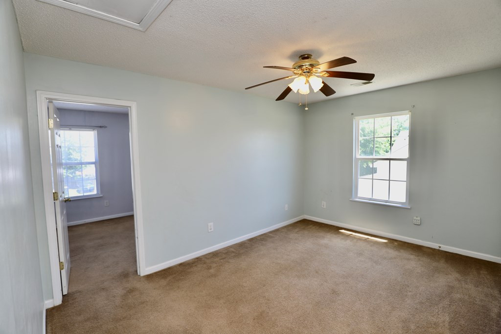 1796 MOSSBERG DR/2780 OLD FIELD RD