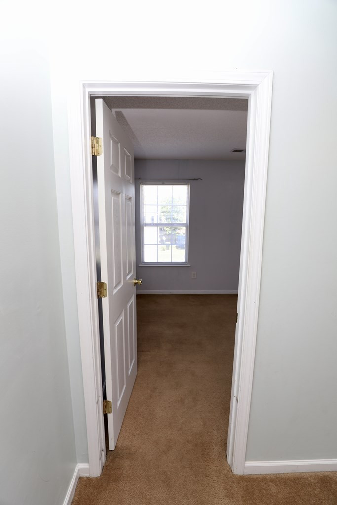 1796 MOSSBERG DR/2780 OLD FIELD RD