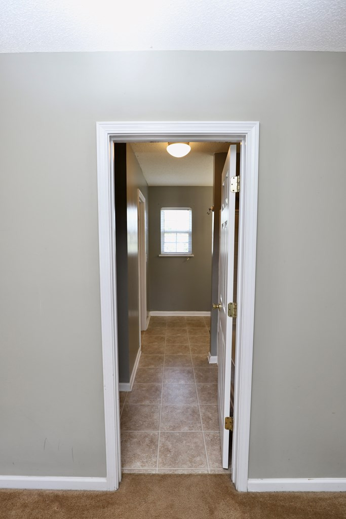 1796 MOSSBERG DR/2780 OLD FIELD RD