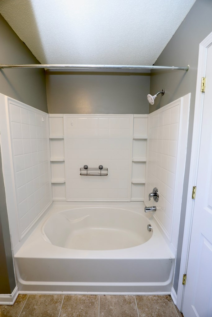 1796 MOSSBERG DR/2780 OLD FIELD RD