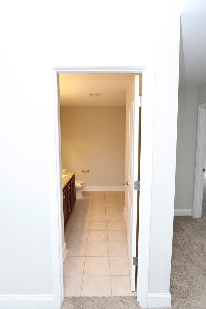 2165 CANADAIANGEESE DR