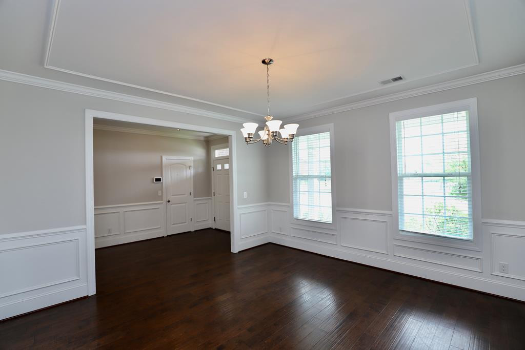 2165 CANADAIANGEESE DR