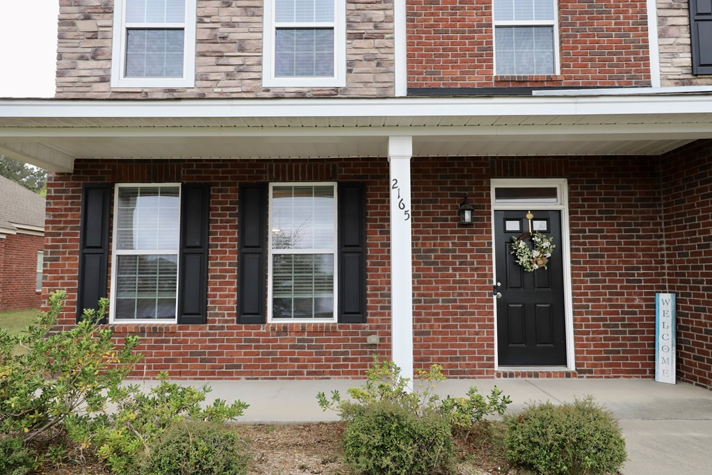 2165 CANADAIANGEESE DR