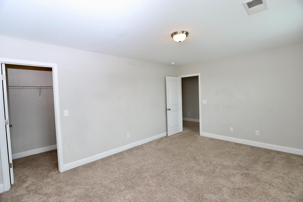 2165 CANADAIANGEESE DR