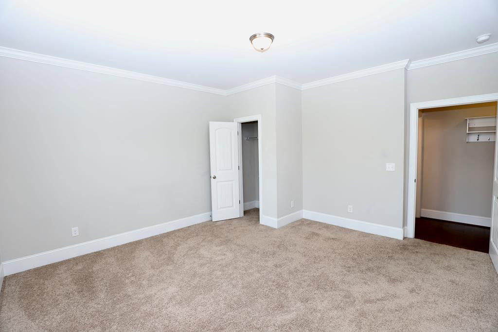 2165 CANADAIANGEESE DR