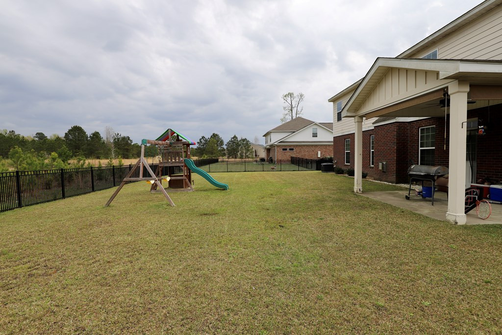 2165 CANADAIANGEESE DR