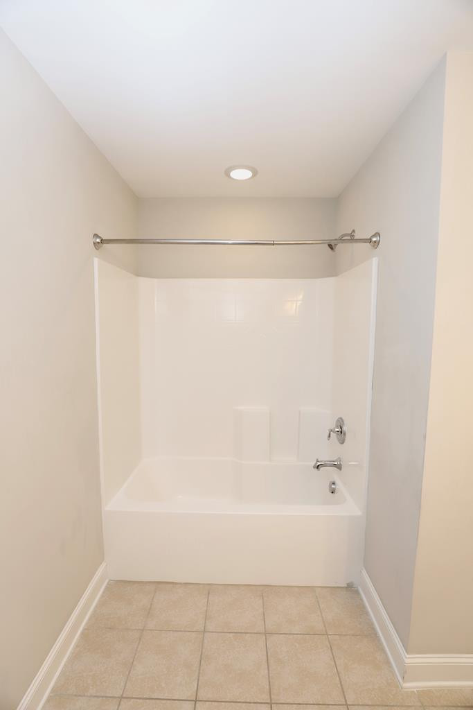 2165 CANADAIANGEESE DR