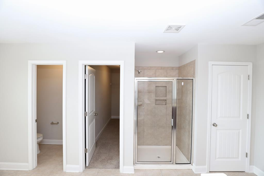 2165 CANADAIANGEESE DR