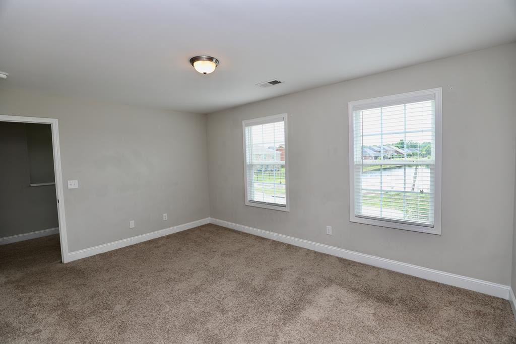 2165 CANADAIANGEESE DR