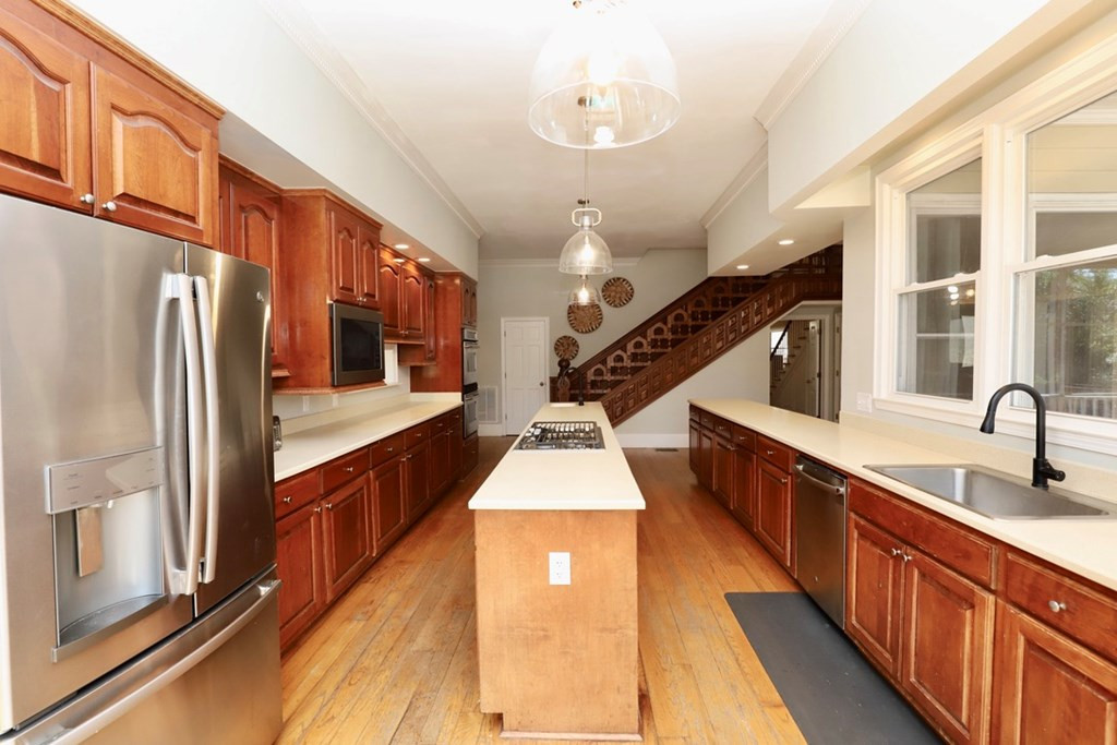 920 CAROLYN DR