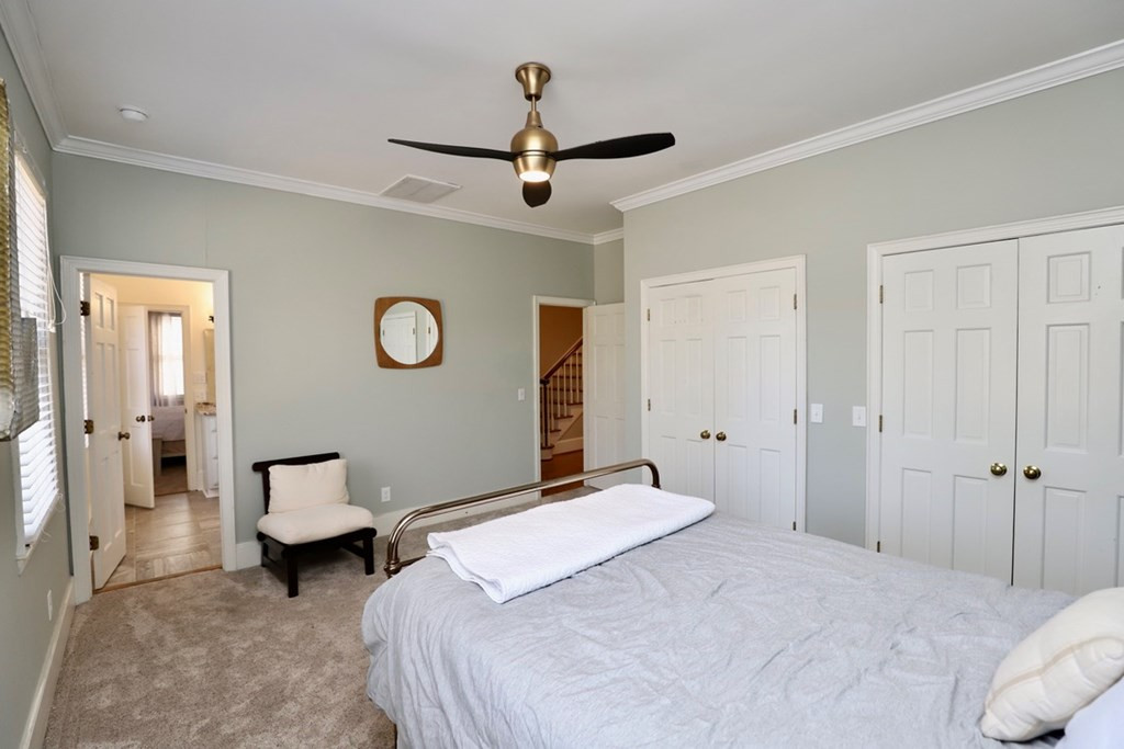 920 CAROLYN DR