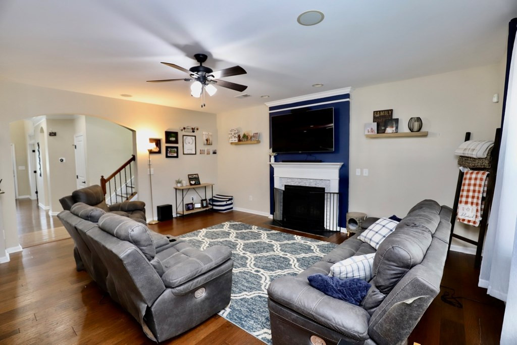 1061 Beechfern Cir