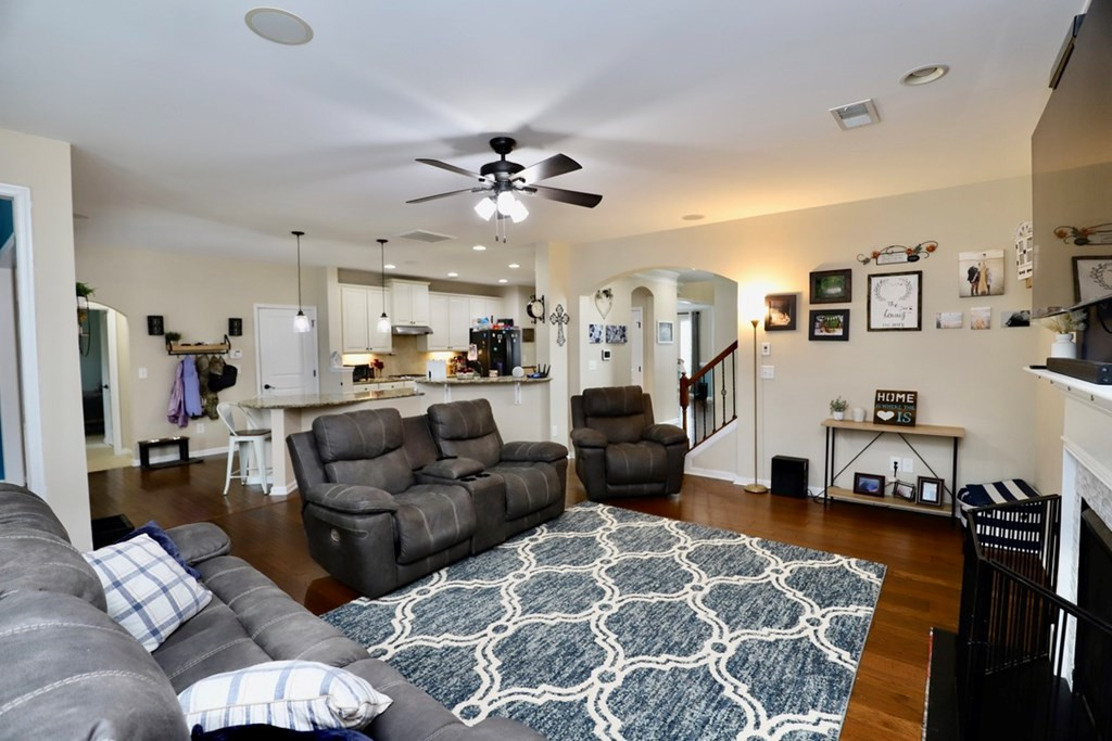 1061 Beechfern Cir