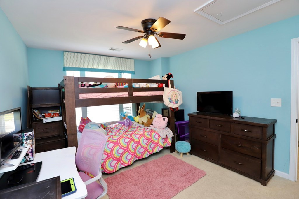 1061 Beechfern Cir
