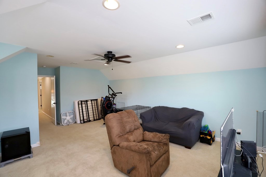 1061 Beechfern Cir