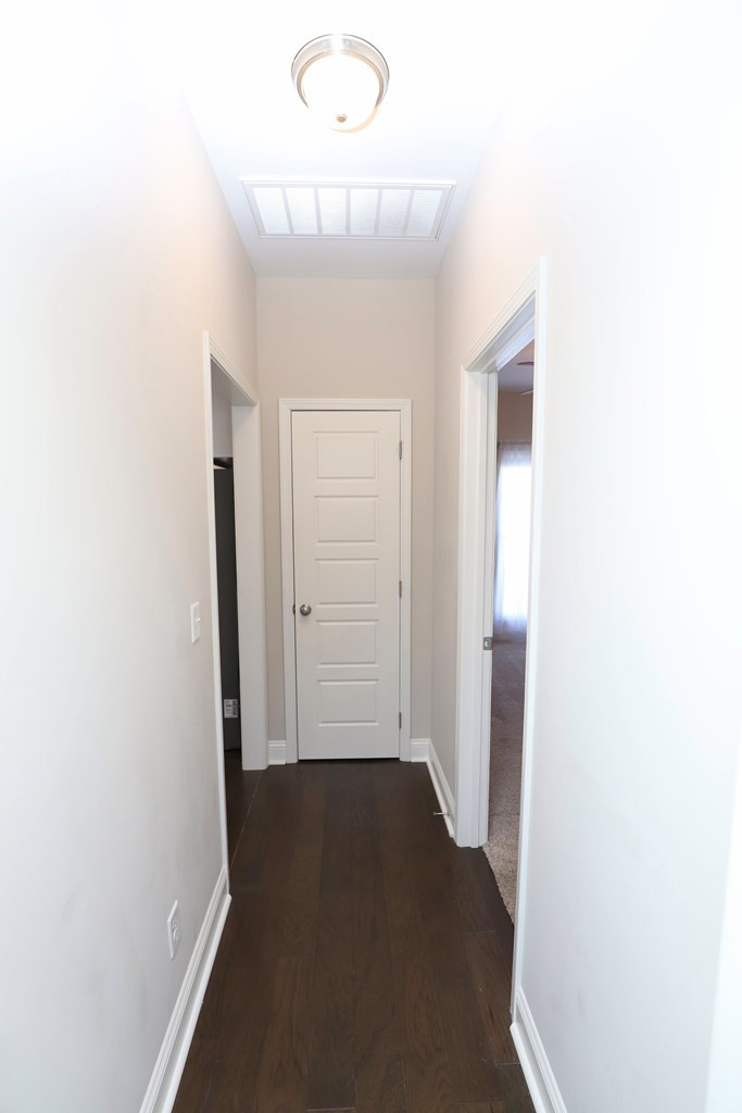 925 BREEZY BAY LN