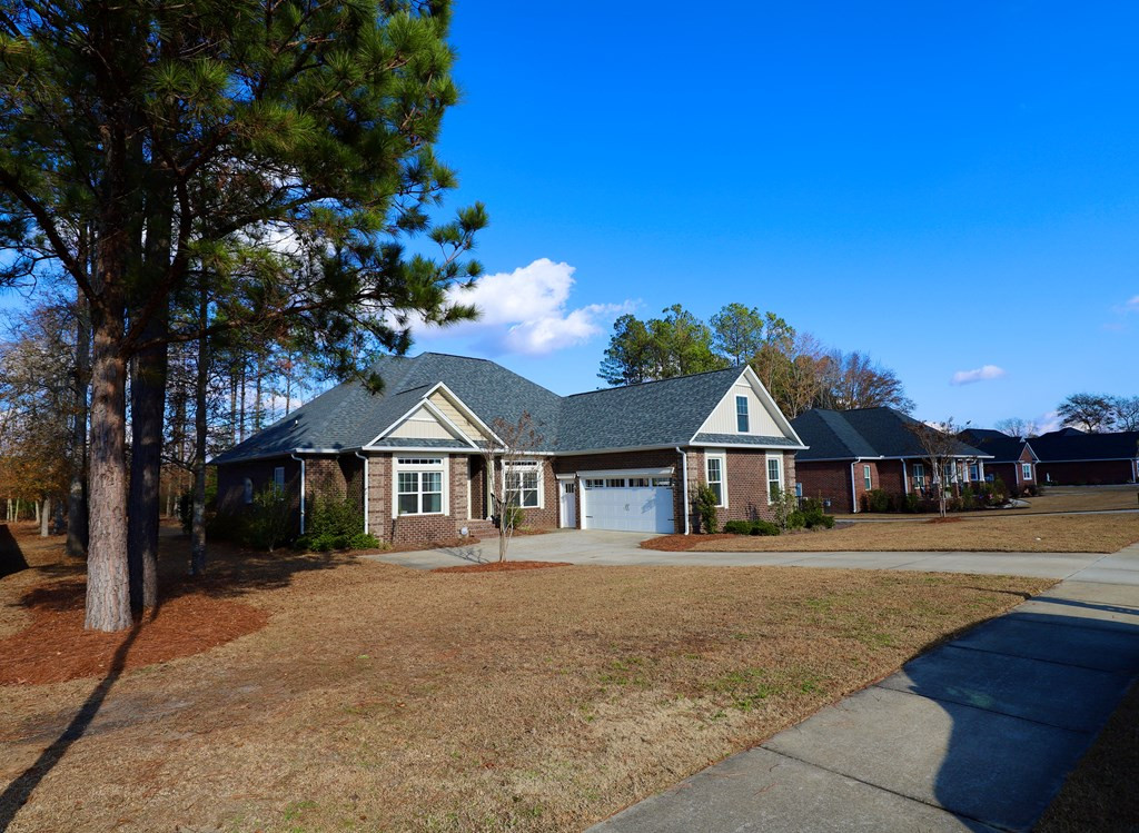 925 BREEZY BAY LN