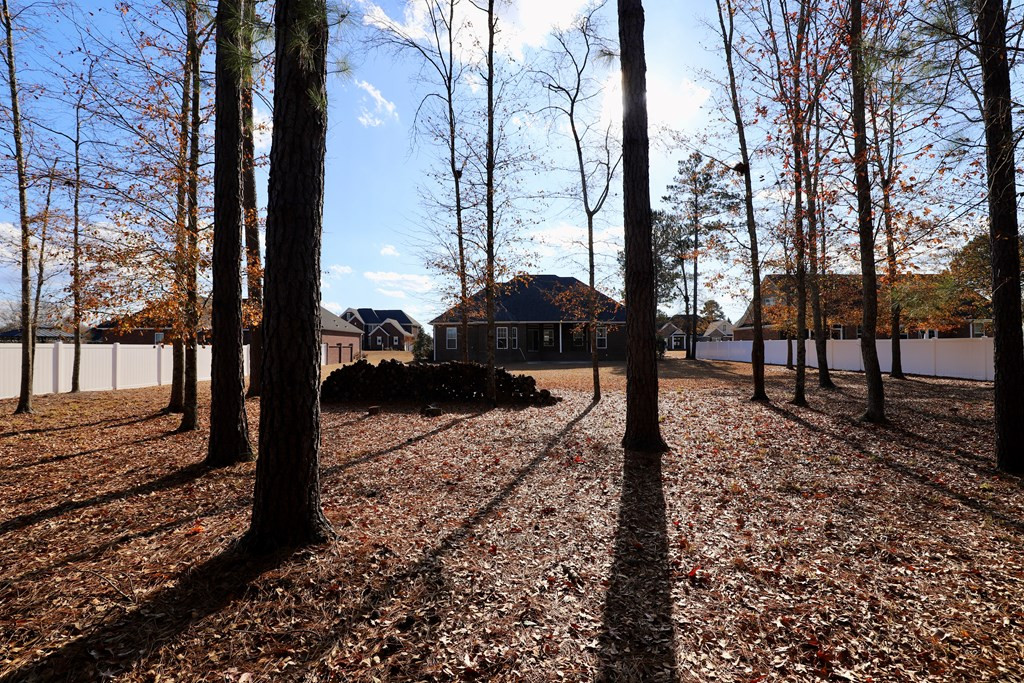 925 BREEZY BAY LN