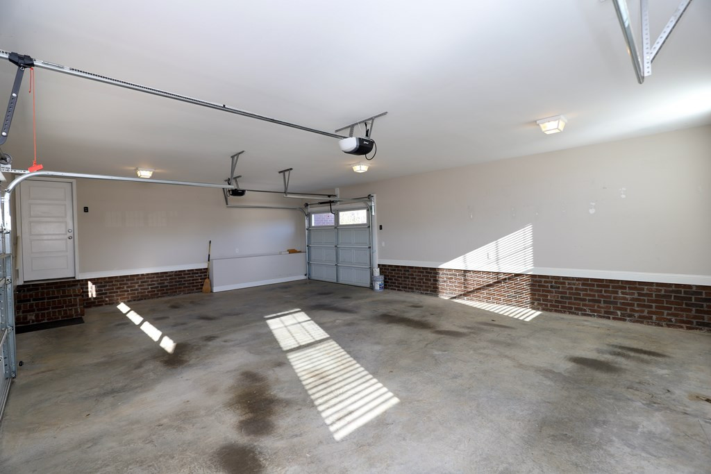 925 BREEZY BAY LN