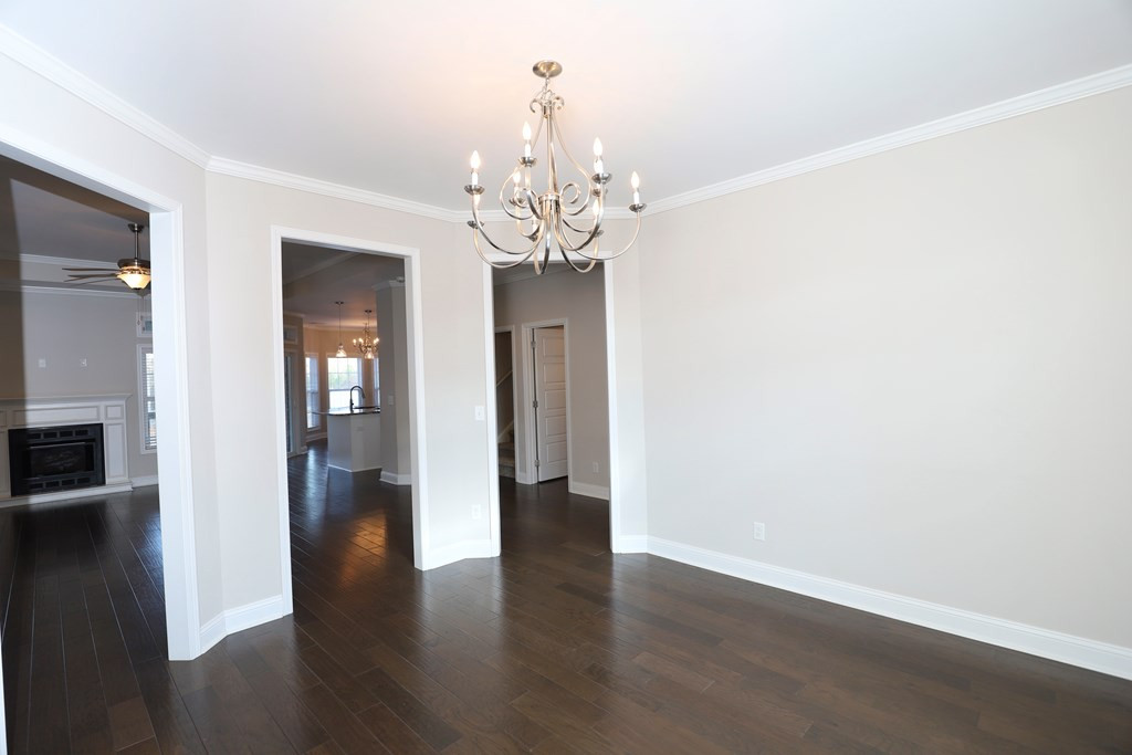 925 BREEZY BAY LN