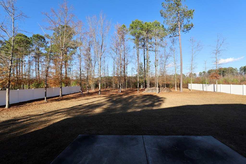 925 BREEZY BAY LN