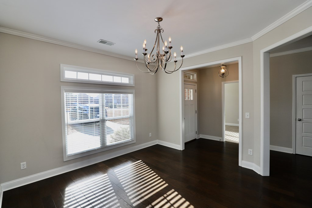 925 BREEZY BAY LN