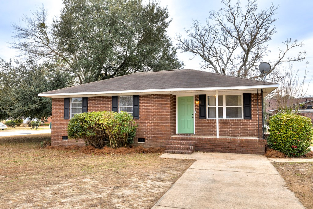 1014 Huddersfield Drive