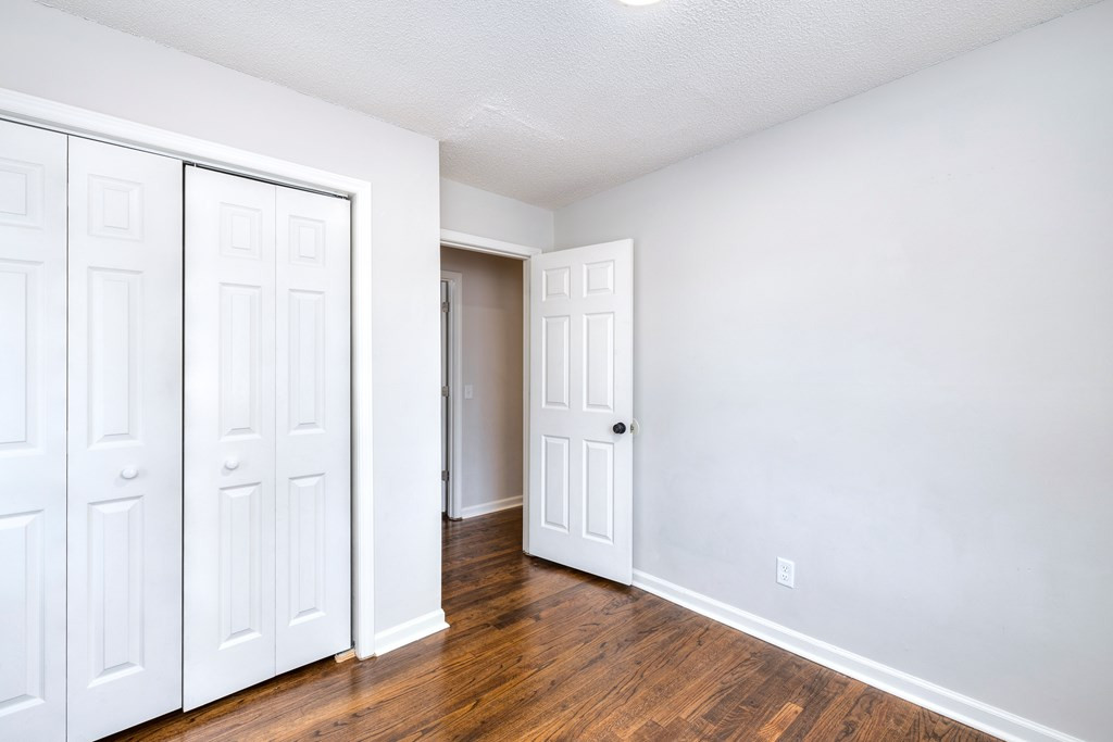 1014 Huddersfield Drive