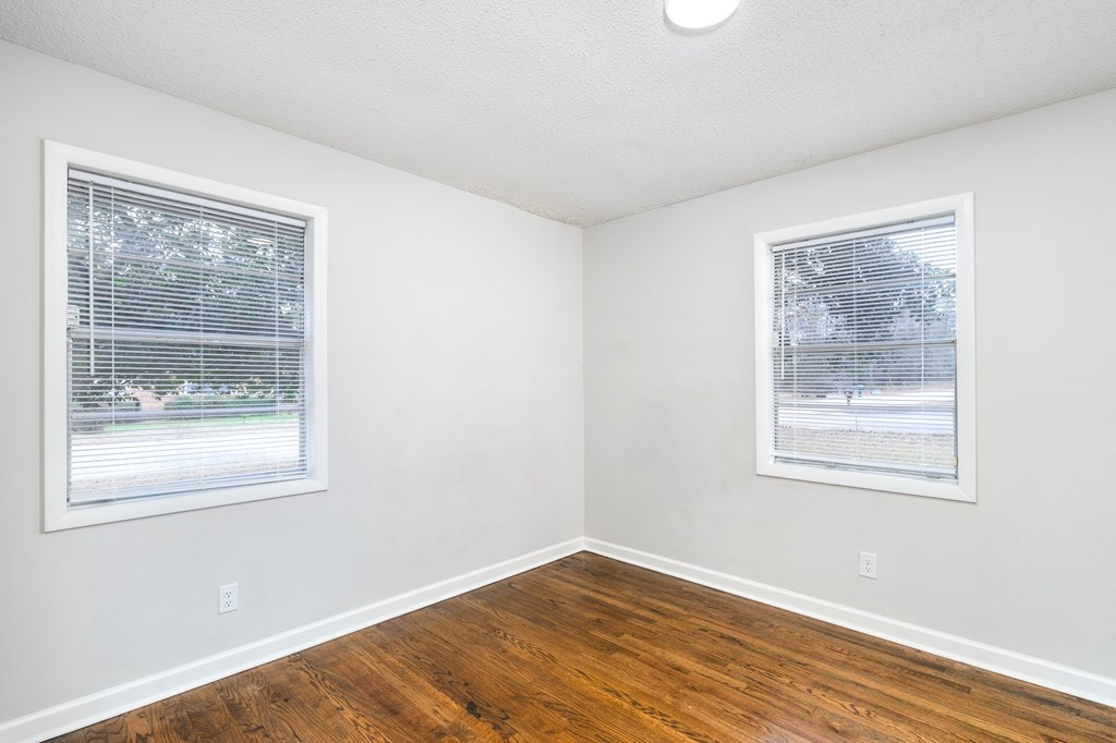 1014 Huddersfield Drive