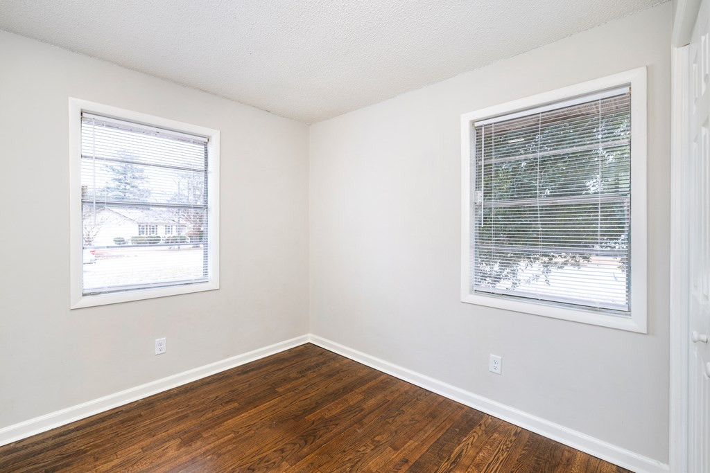 1014 Huddersfield Drive