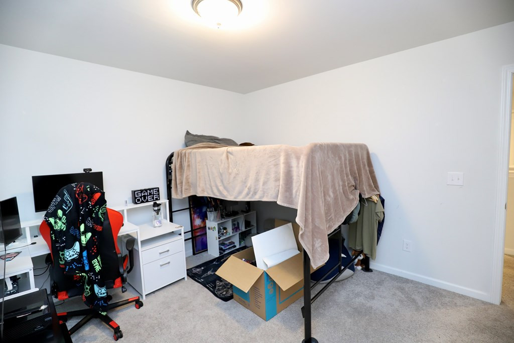 525 Kittiwake Lane