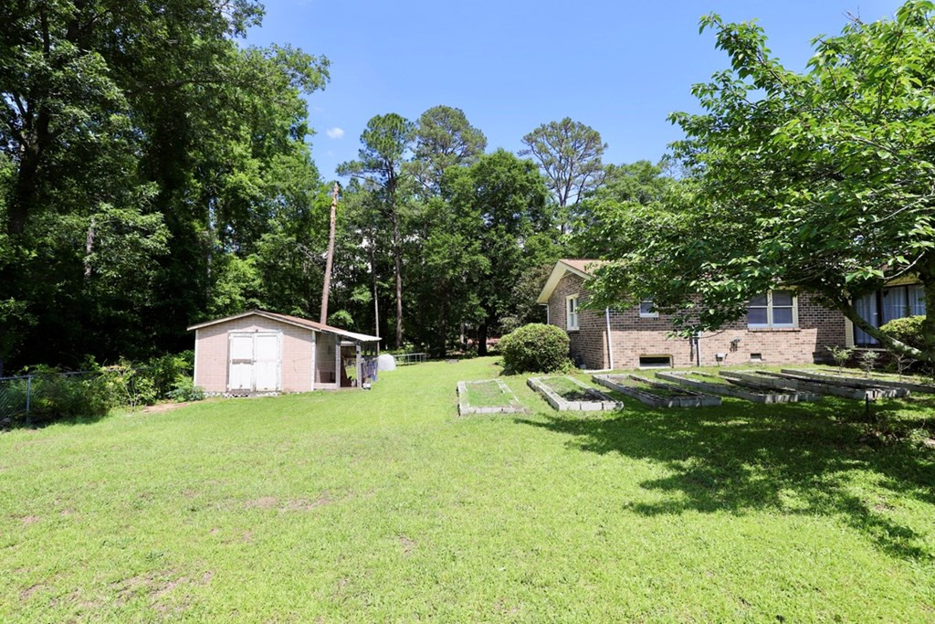 805 Mcrae Rd