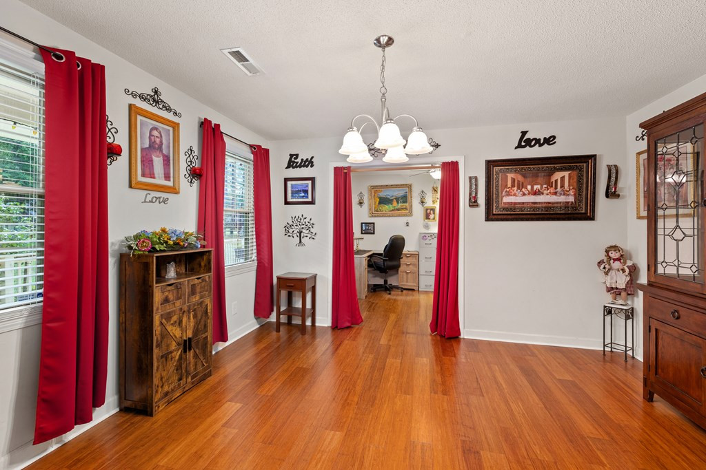 1220 Barnwell Drive