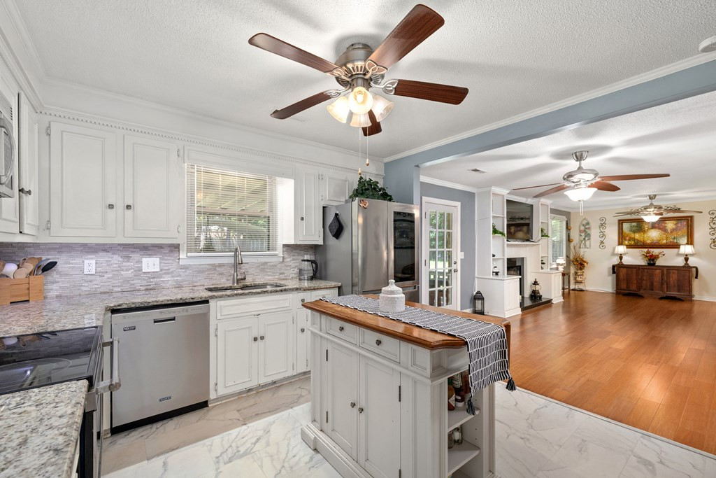 1220 Barnwell Drive