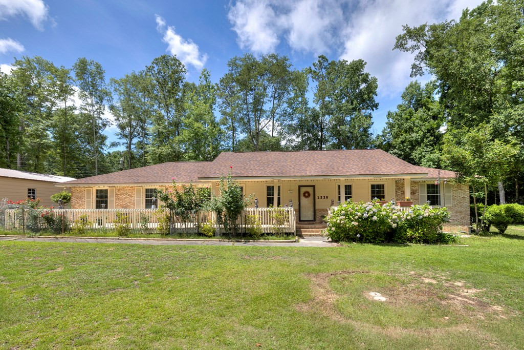 1220 Barnwell Drive