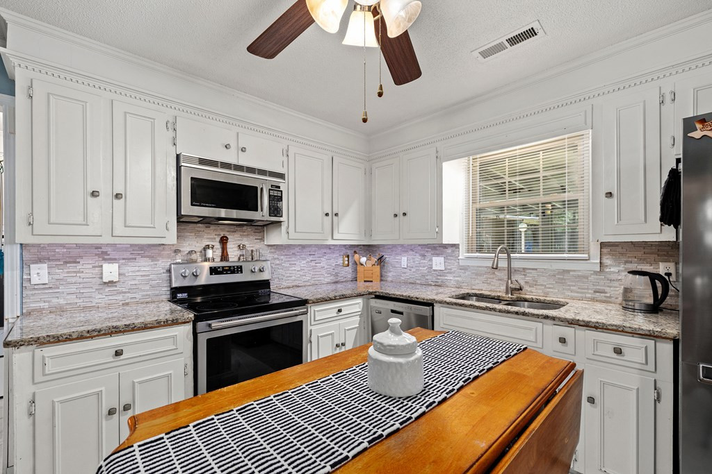 1220 Barnwell Drive