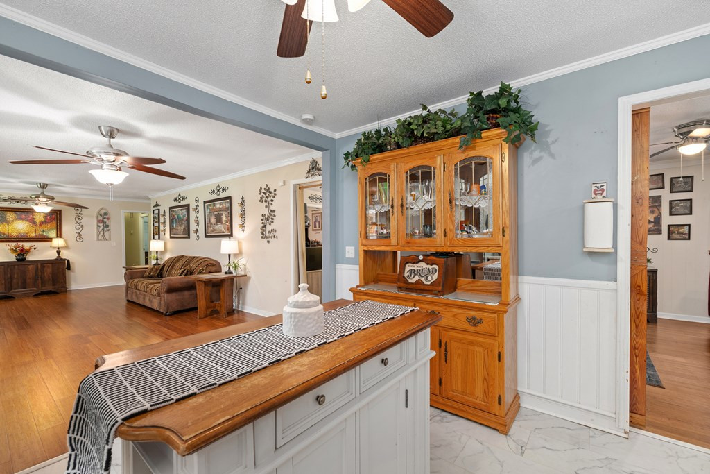 1220 Barnwell Drive