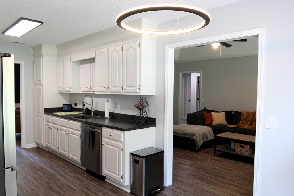 1806 Hialeah