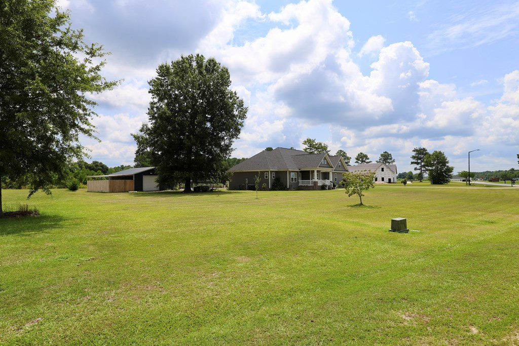 1052 Blue Jay Ave