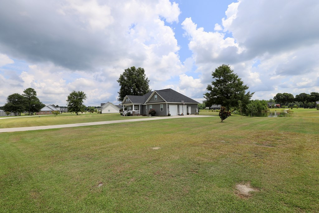 1052 Blue Jay Ave