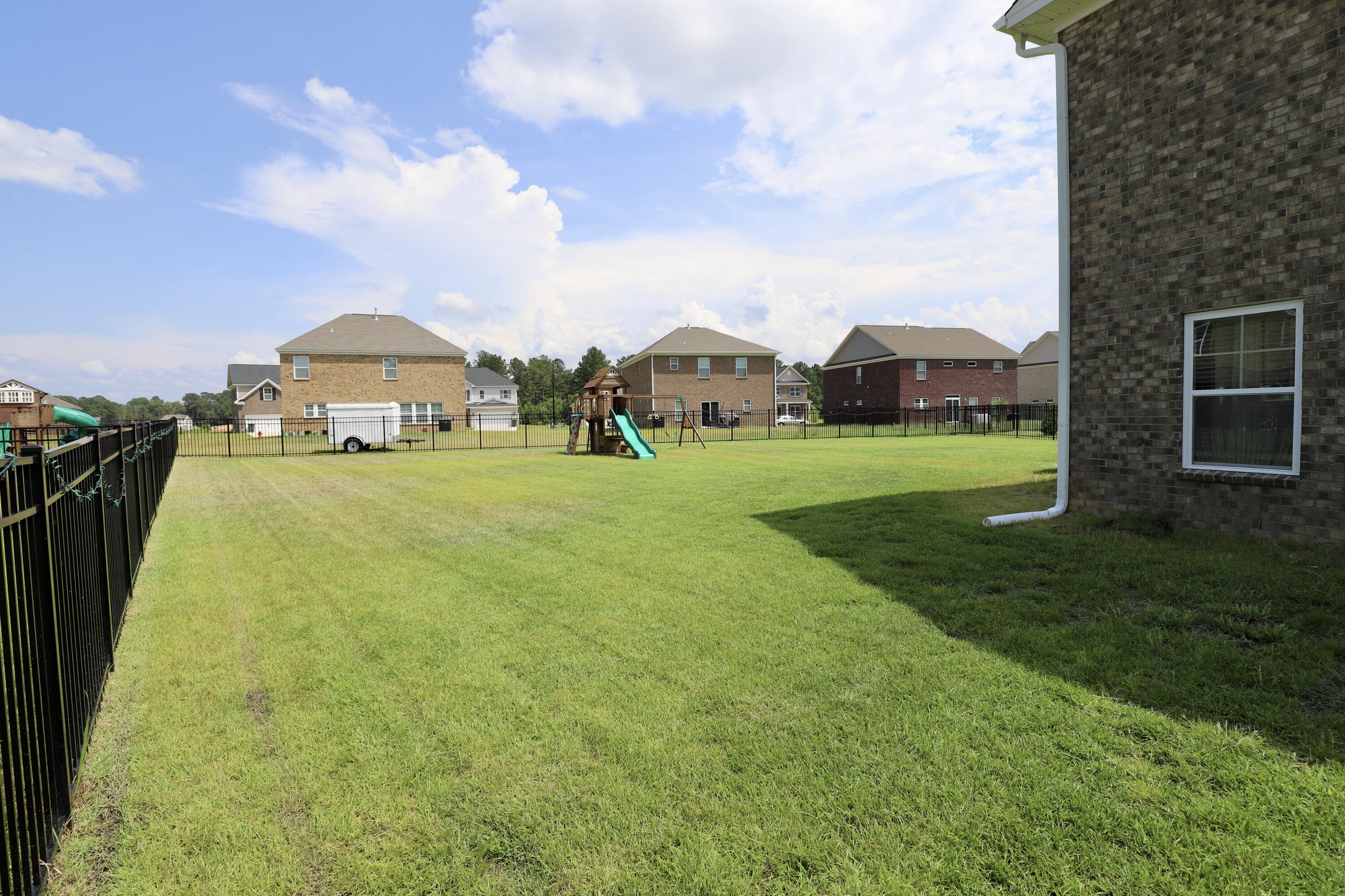 835 Curlew Circle